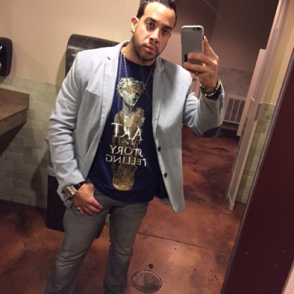 Meet your Posher, Ferdiam - Picture 3 of 6